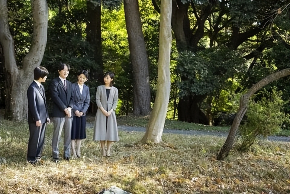 日本悠仁小王子现状,日本皇室悠仁小王子穿和服