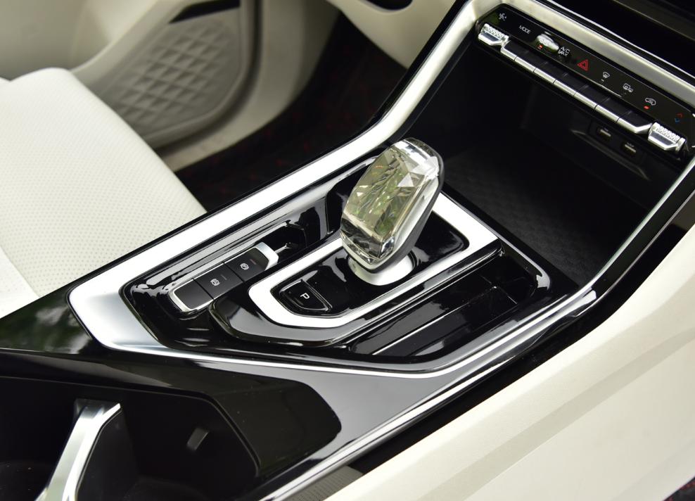 五菱星辰哪款车最实用最好,五菱星辰有必要买顶配吗