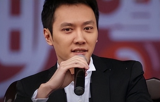 倪妮李宇春亲密照,倪妮和李宇春照片