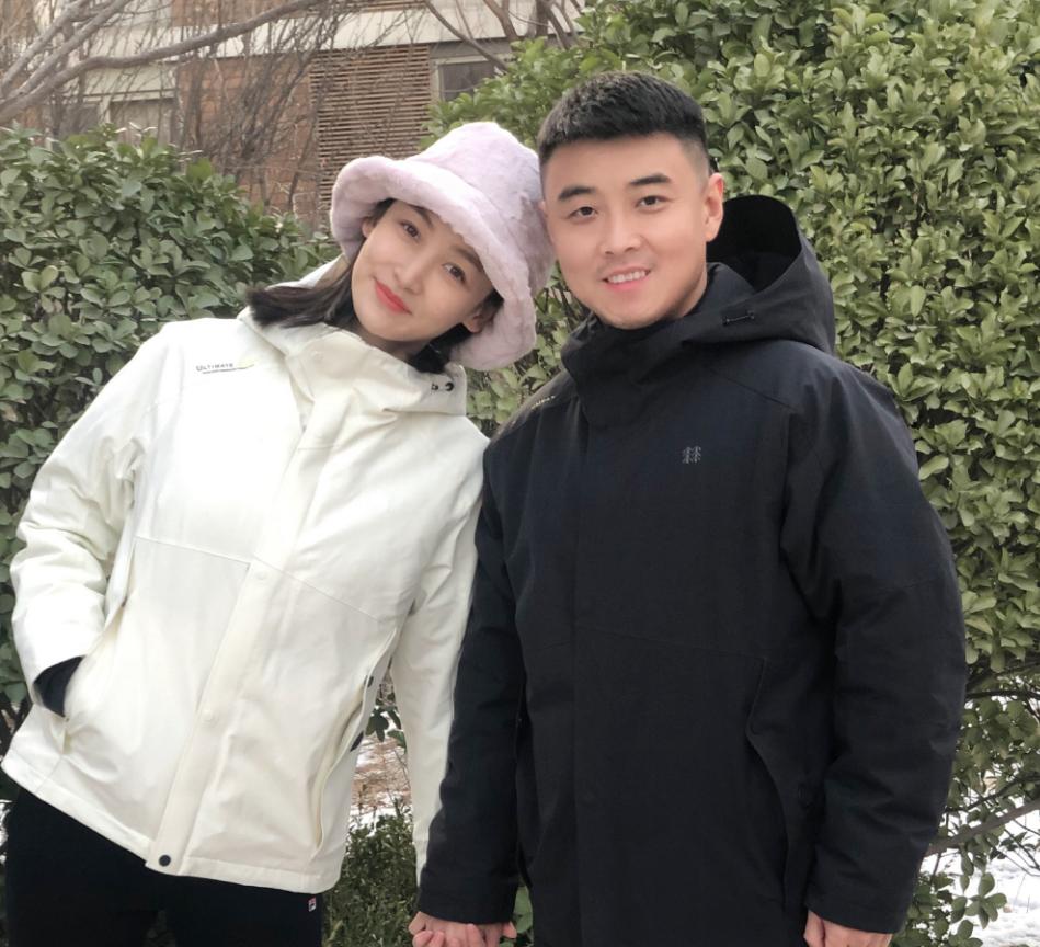 乒乓球冠军王皓简历,奥运冠军王皓和妻子现状