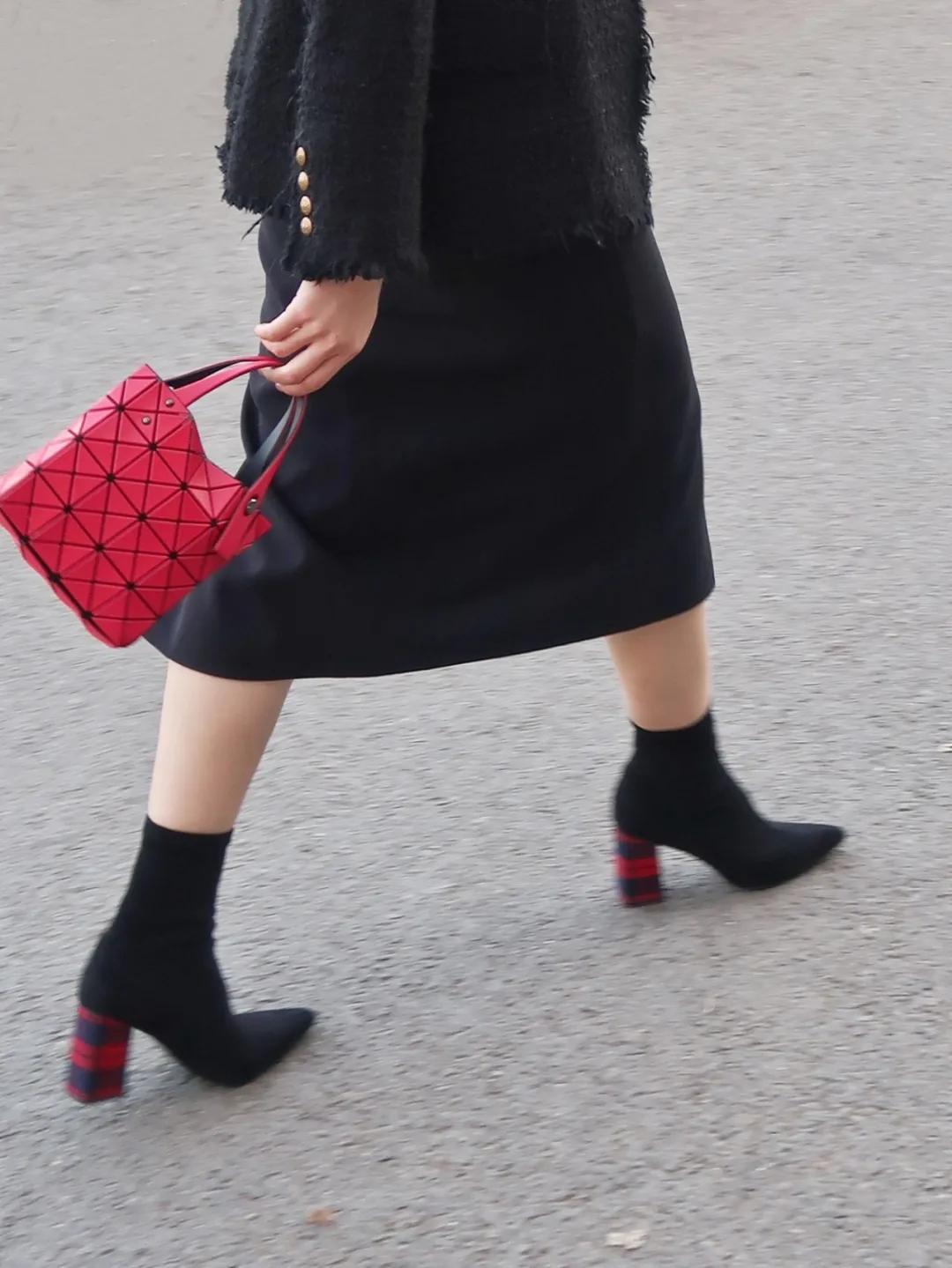 倪妮和张小斐脸型,倪妮和张小斐谁更好看