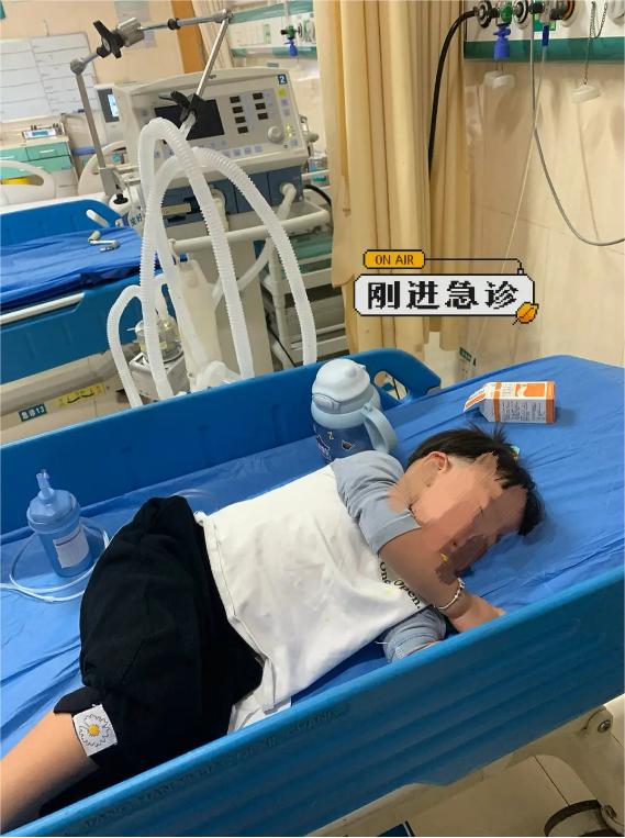 老人是否要做孩子们的免费保姆,老人做免费保姆带孙子的心酸