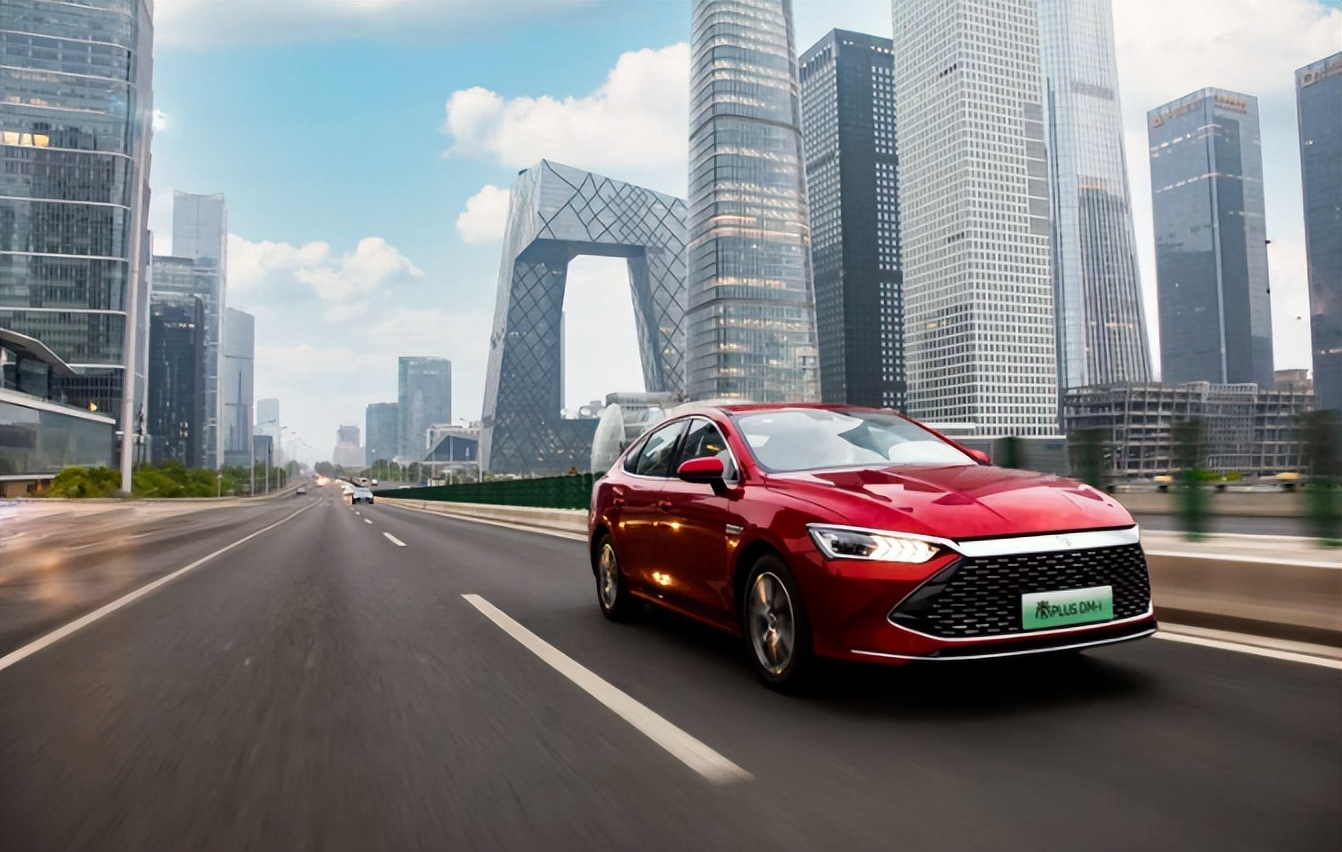 中国制造在这3个行业已强势崛起,唯品会一组数据揭开其一