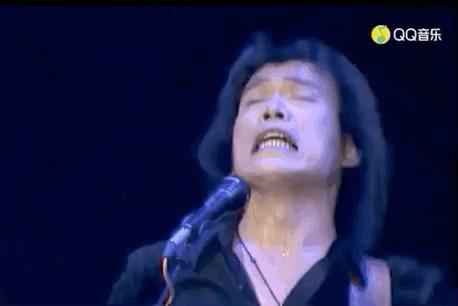 年轻时期的伍佰,伍佰外表不修边幅内心细腻