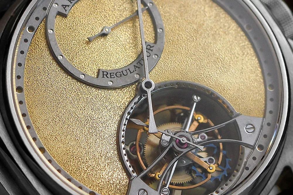 “一眼高级”的表也分段位！谁比谁更值钱，你能分清吗？