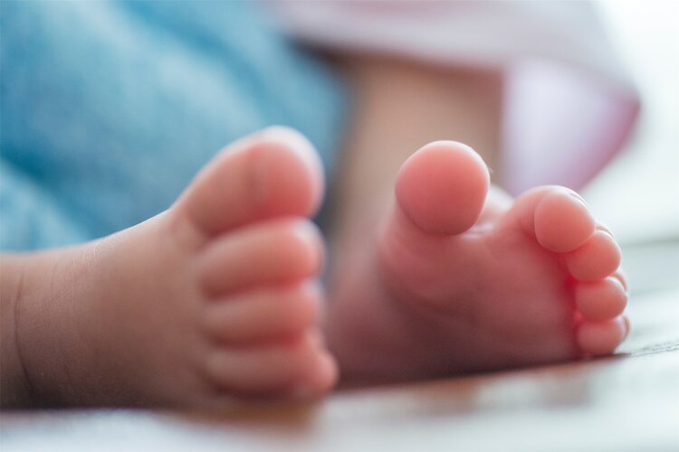 央视曝光童鞋致癌物超100多倍,央视报道毒童鞋