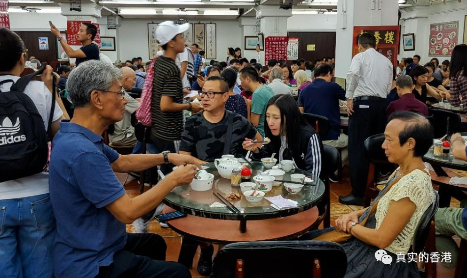 香港莲香楼结业原因,香港92岁老店莲香楼结业