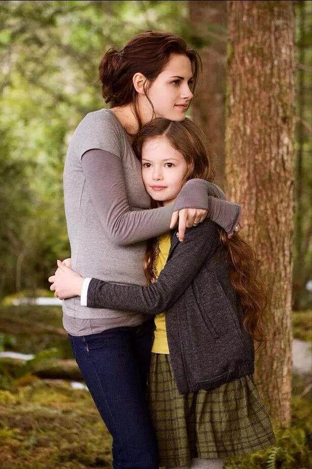 《暮光之城》14年后演员现状：男主长残，配角逆袭，女主成赢家