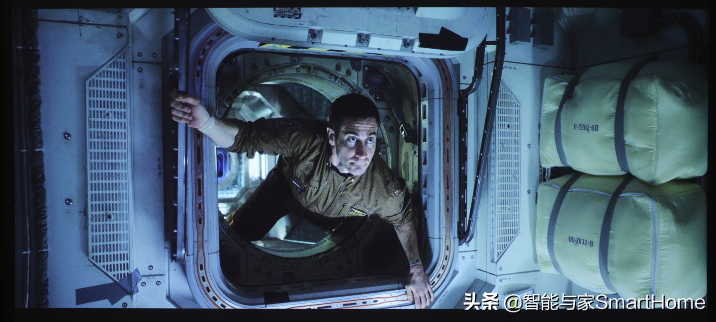 凭实力说话体验索尼VPL-VW898家庭影院投影机