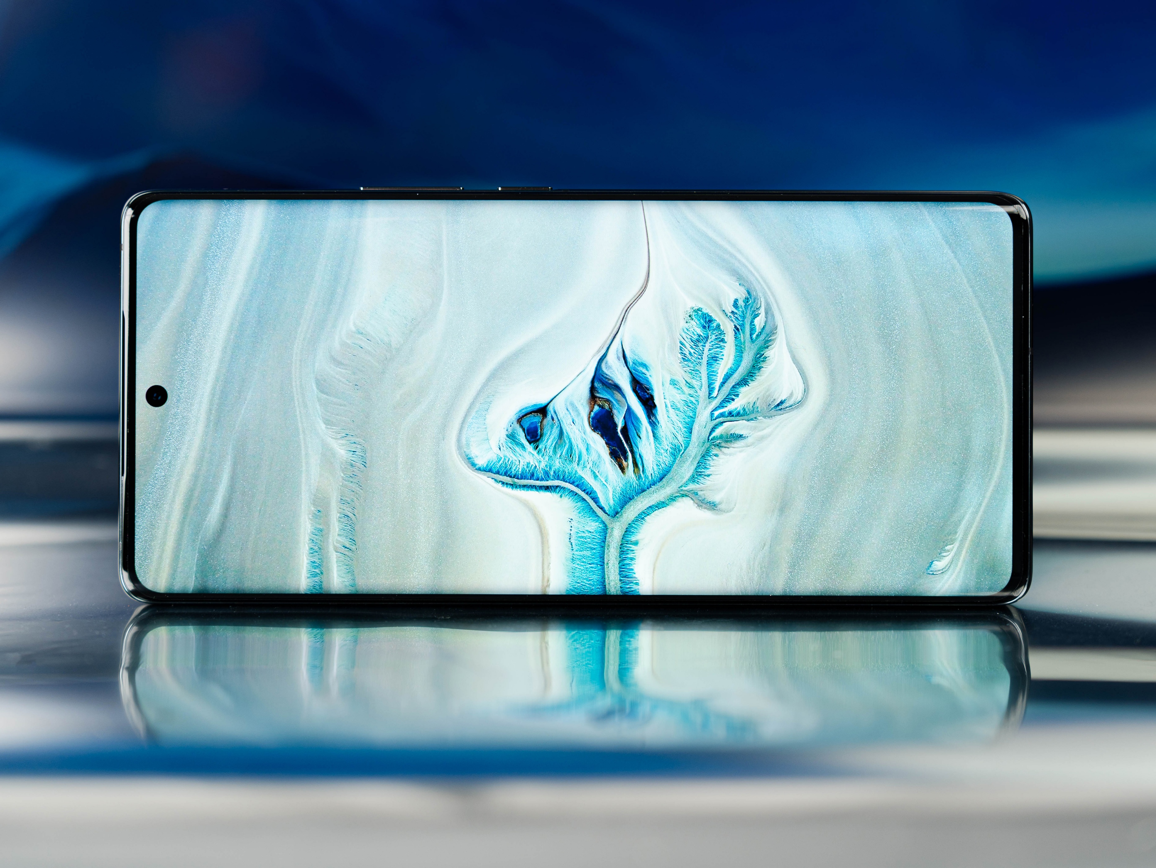 华为和vivo哪款手机性价比高,2019vivo手机和华为手机哪一款好