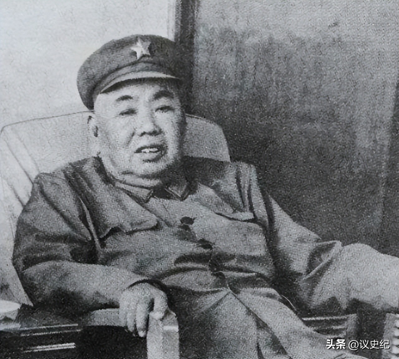 1985年，南京军区接到电话，说*世友许**去世了，4分钟后，说打错了