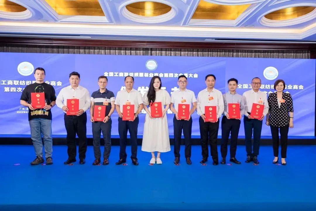 中国服装十大品牌有哪些,中国校服十大品牌