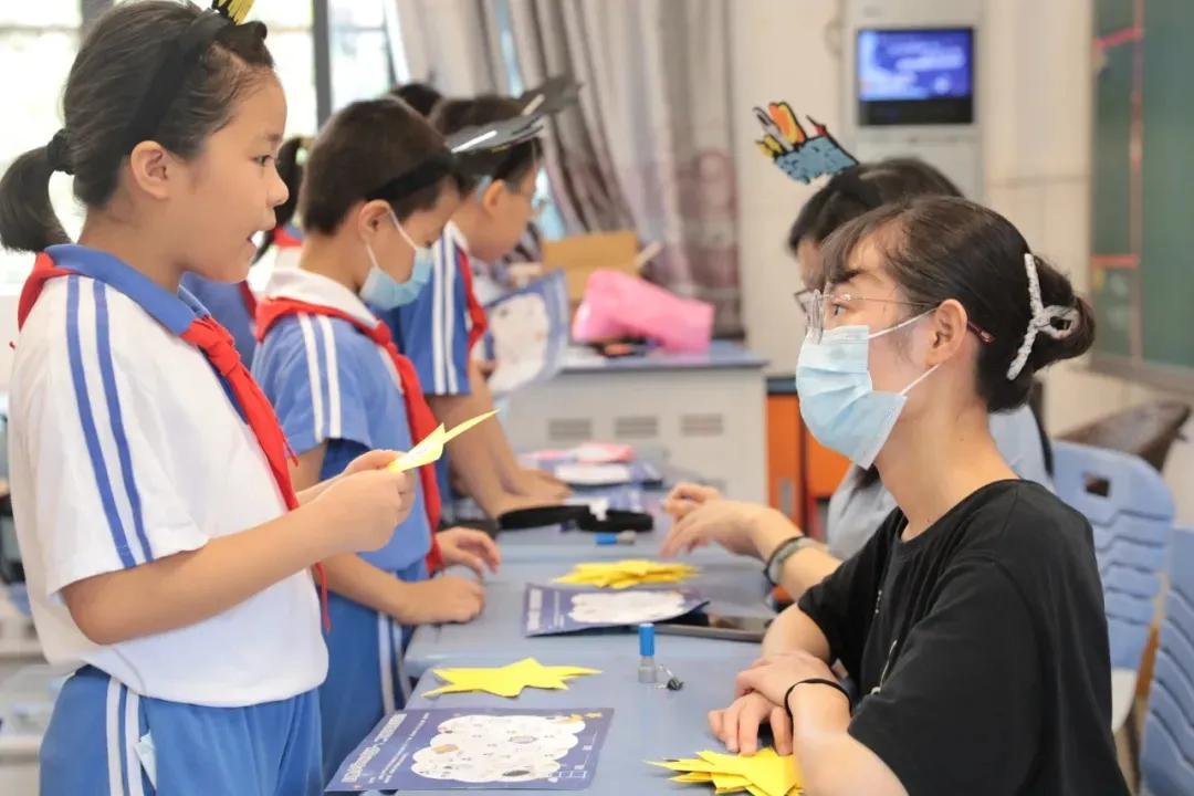 田寮小学一、二年级开展学科素养游考评价活动