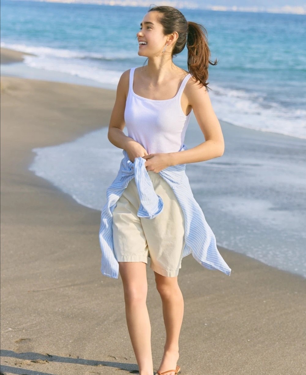 40岁减龄发型长发编发,35岁女长发直发减龄发型