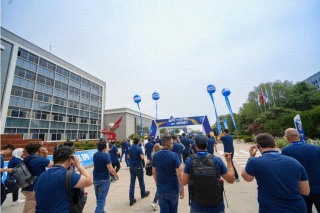 徐工xgt150000-600大国重器,徐工大型活动