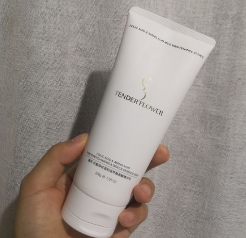 产前产后可穿短袖,产后肚皮一层皮怎么穿露脐装