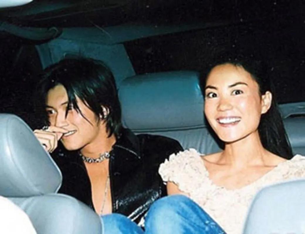 谢霆锋与王菲官方的消息,谢霆锋和王菲到底有多难舍难分