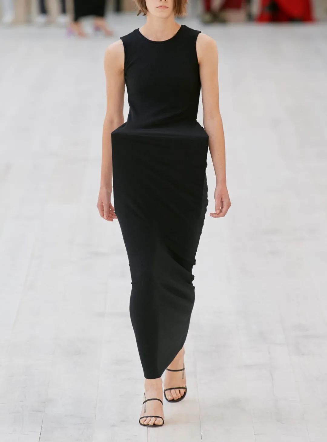 露后跟高跟运动鞋,不露脚高跟运动鞋