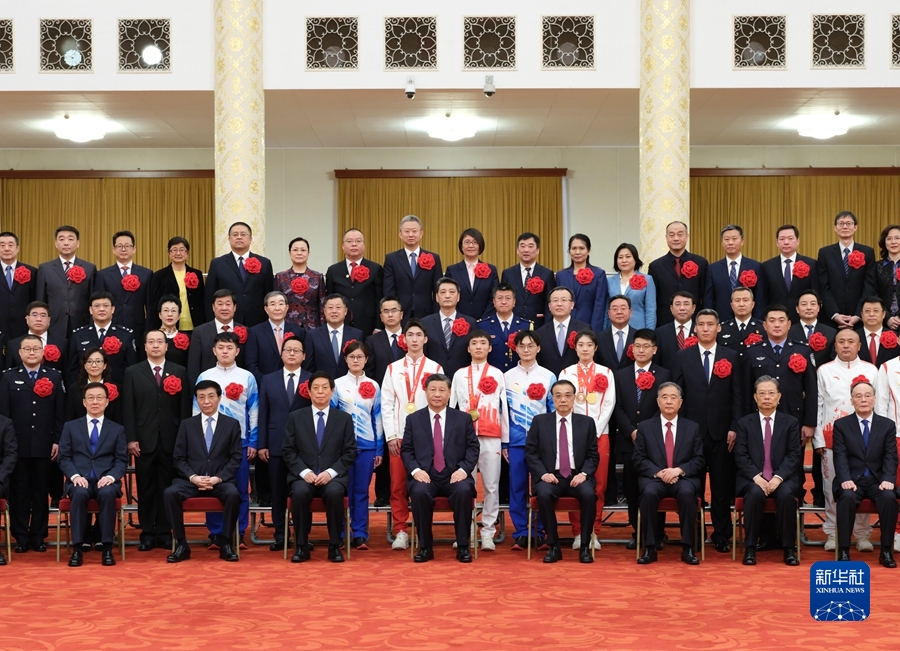 北京冬奥会冬残奥会总结表彰大会隆重举行习*平近**发表重要讲话