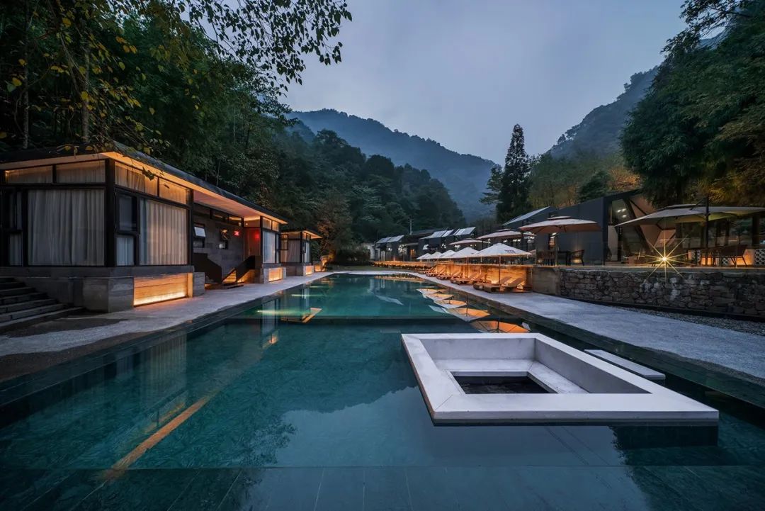 传奇「更生」的避世栖所|14个有故事的海内外酒店