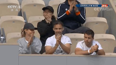 热点||挑战世界第一，这个19岁中国网球美少女是下一个李娜么？