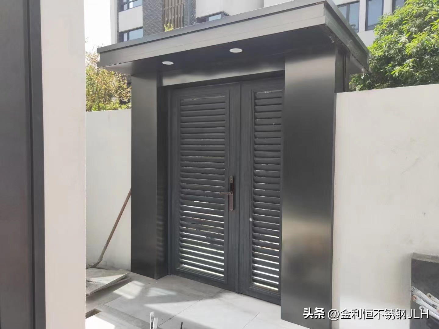 不锈钢门定做什么价格,不锈钢门厂家定做图片和价格