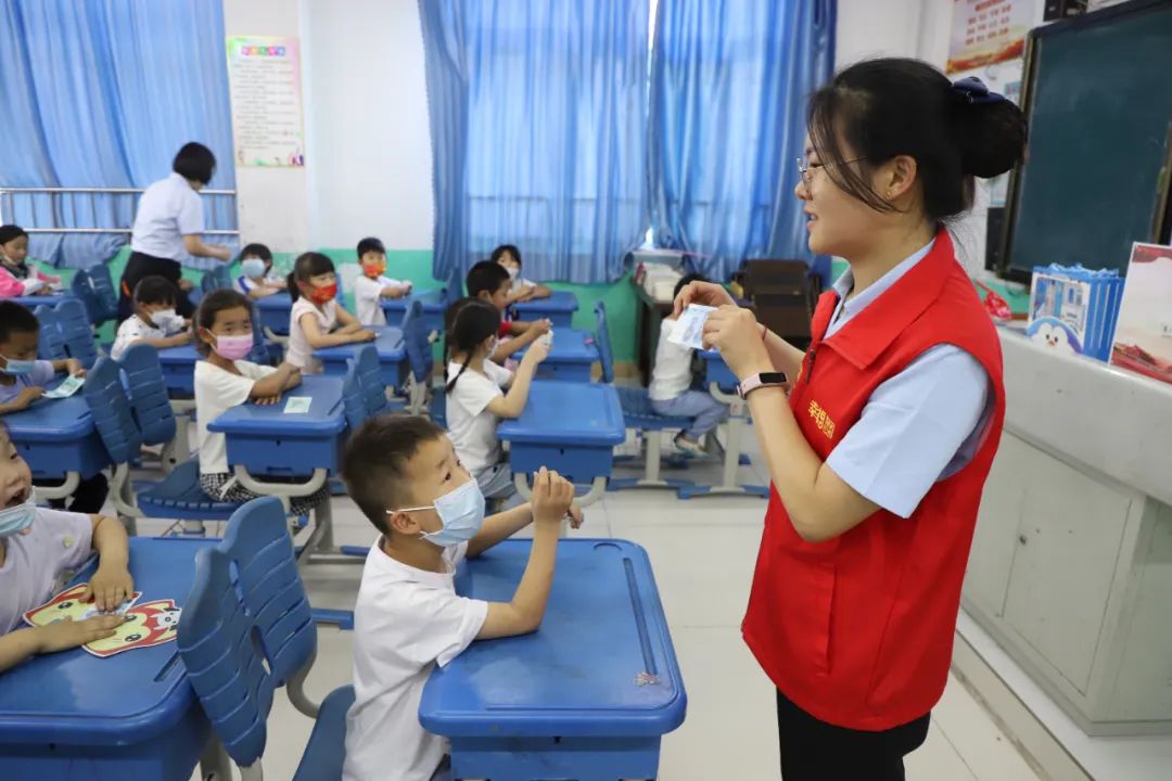 致敬最童真的童年,致敬小朋友