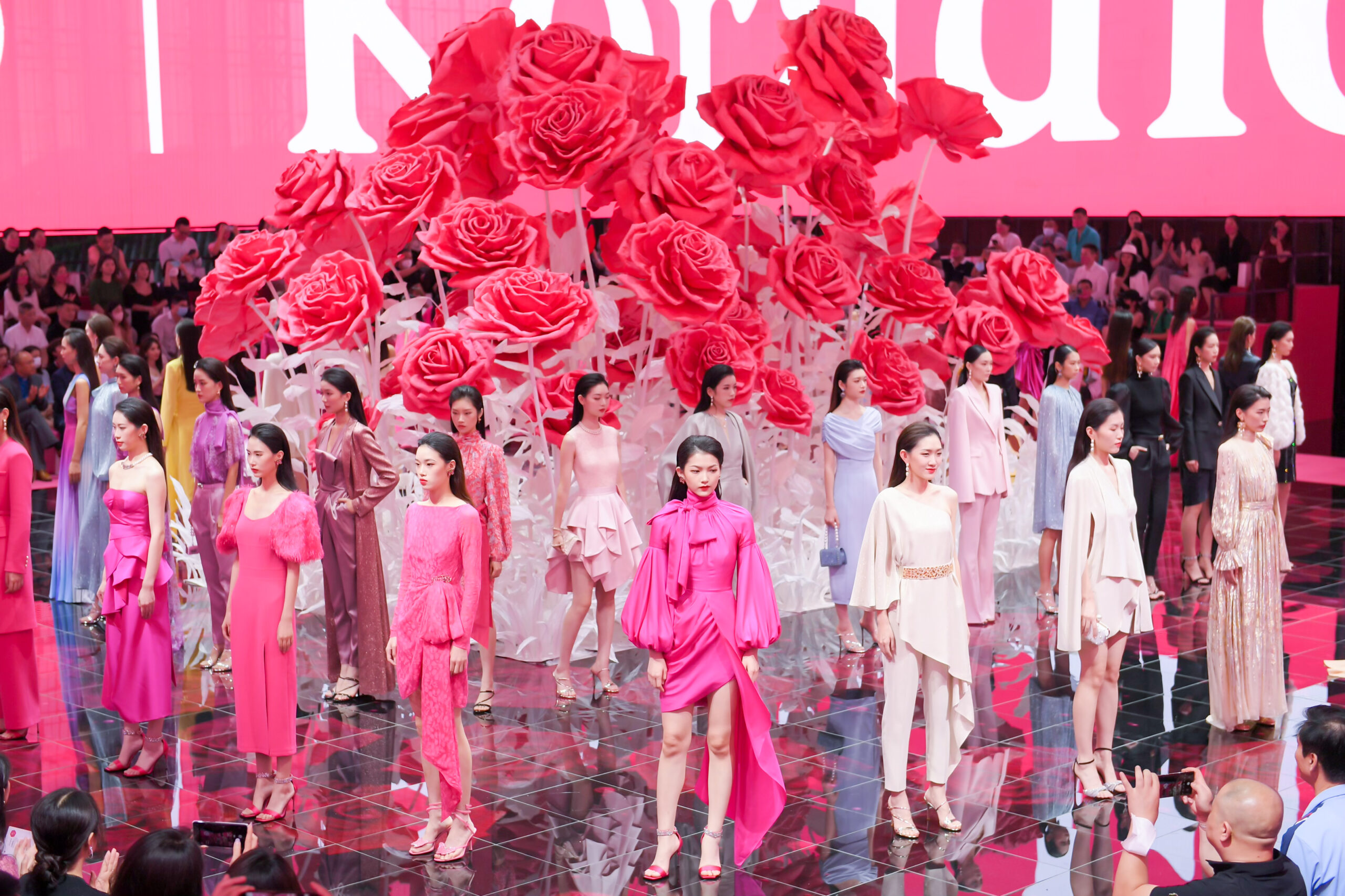 koradior女装旗舰店秋冬款,koradior女装品牌