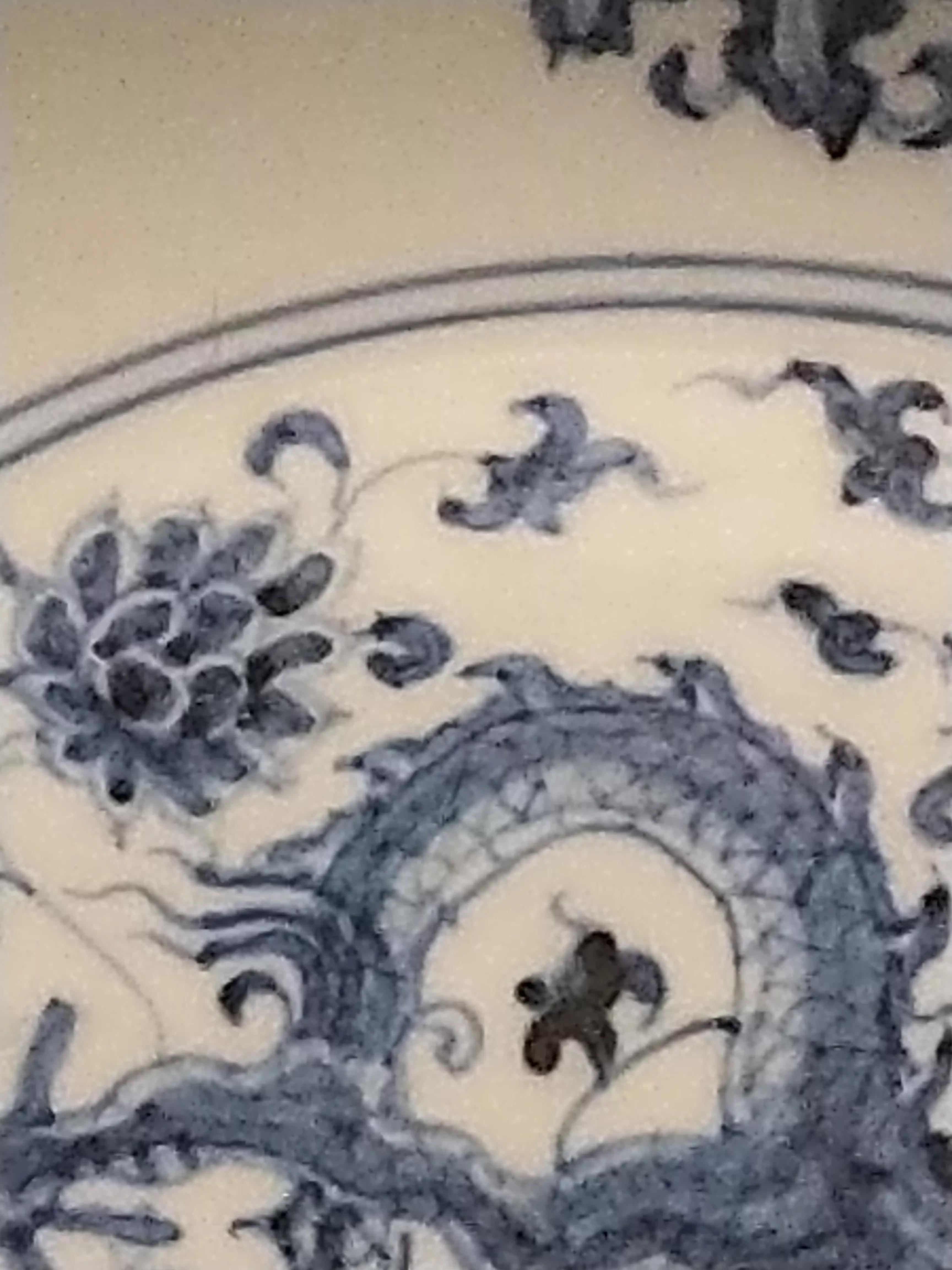 中国青花瓷画欣赏,水墨画颇具韵味的画法