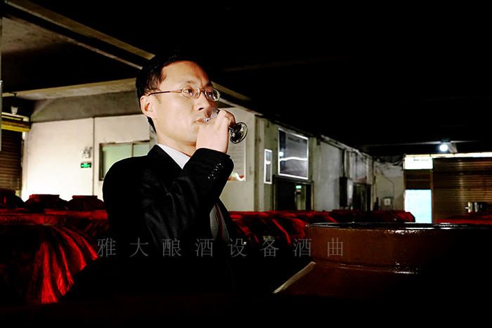 酱香型白酒酿酒设备原理,全自动酿酒设备能酿酱香酒吗