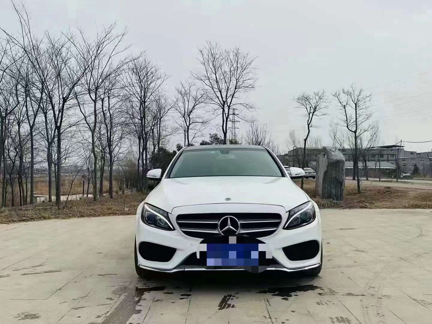 2017奔驰c200l二手车为什么比cla200贵,18款奔驰c200白外红内成都