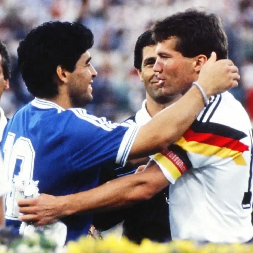 传奇永不谢幕青春能有几次世界杯,青春不过是四年一届的世界杯