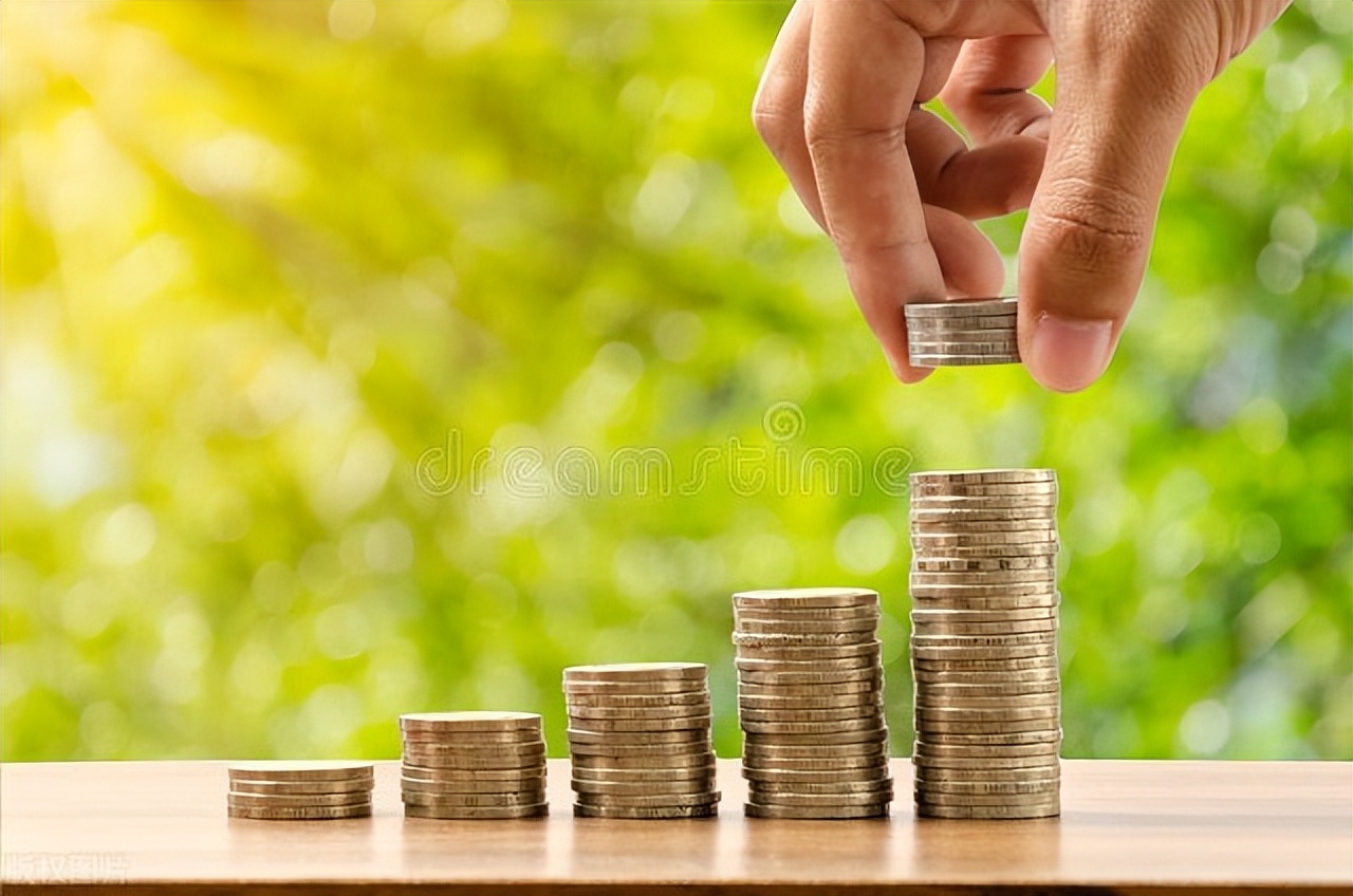 种植橙子苗时要施什么底肥,橙子树苗的种植时可以下农家肥吗