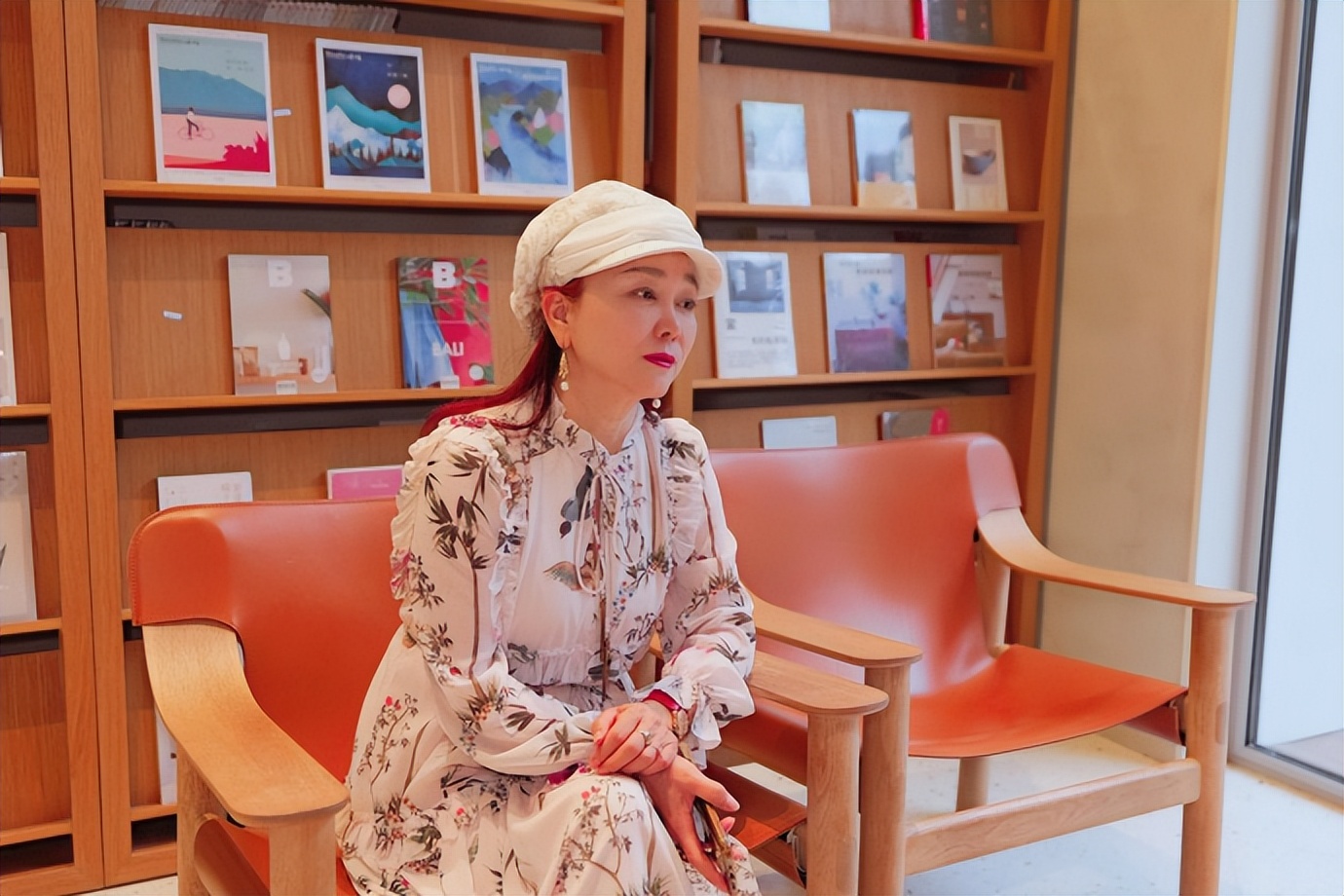 圣蓝张亚玲,圣篮张亚玲