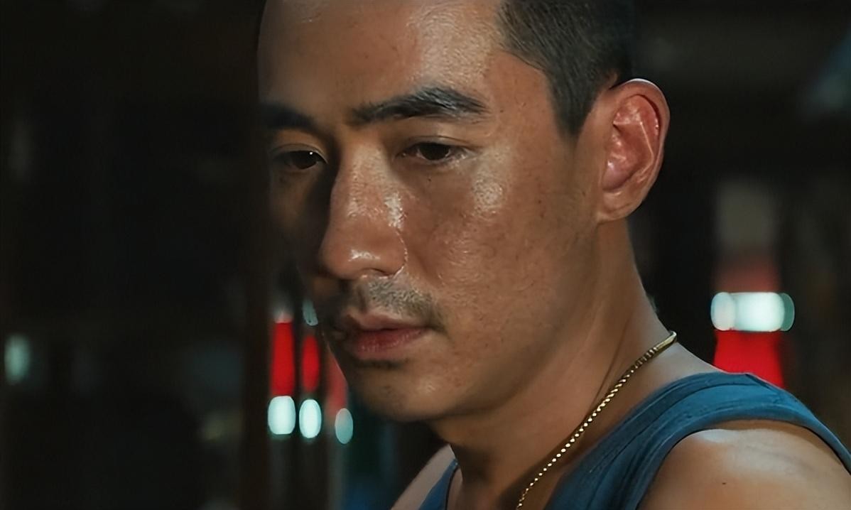 这一次，35岁的影帝朱一龙，狠狠地打了“娱乐圈的脸”