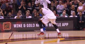 用一生来对抗傲慢与偏见，万字长文记录库里的乔丹精神