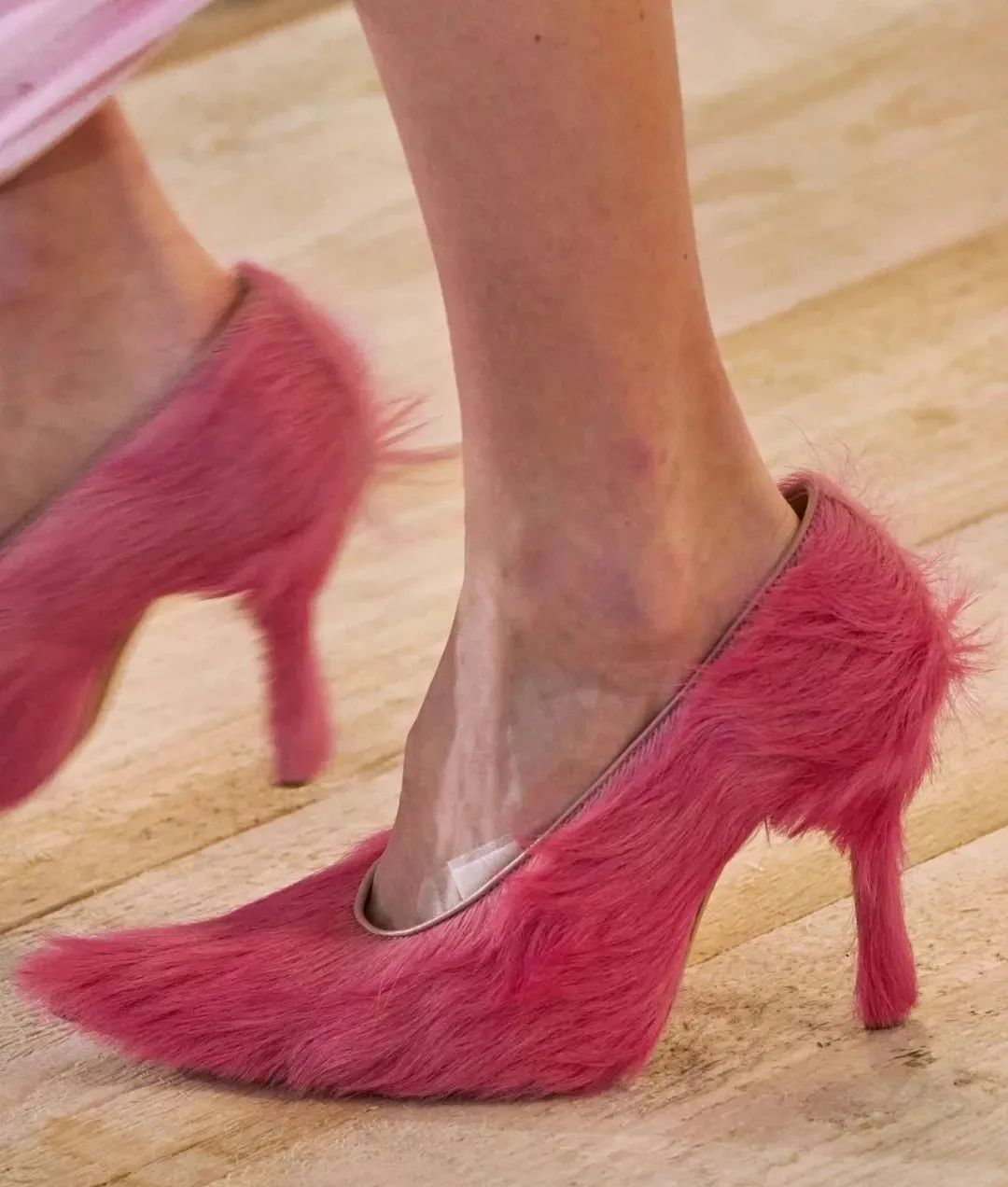 2023男鞋鞋型趋势,2023年男鞋流行趋势