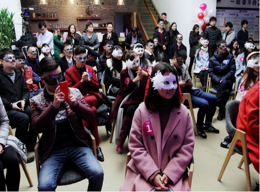 2年注销40000家企业！避孕套卖不动了，但情趣用品后浪来了？