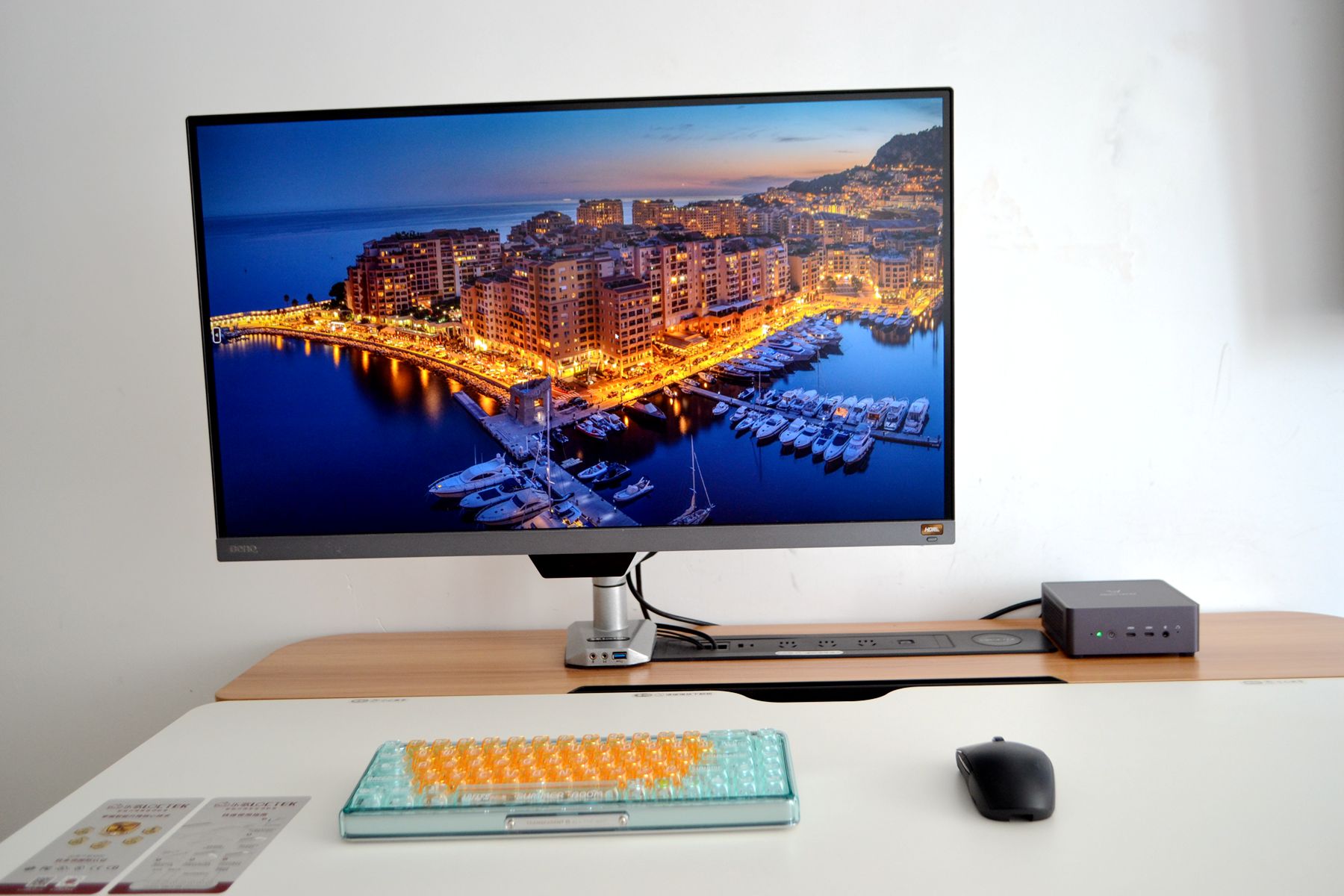 少了屏幕的迷你主机，取代台式机靠谱吗？网友：比笔记本都香