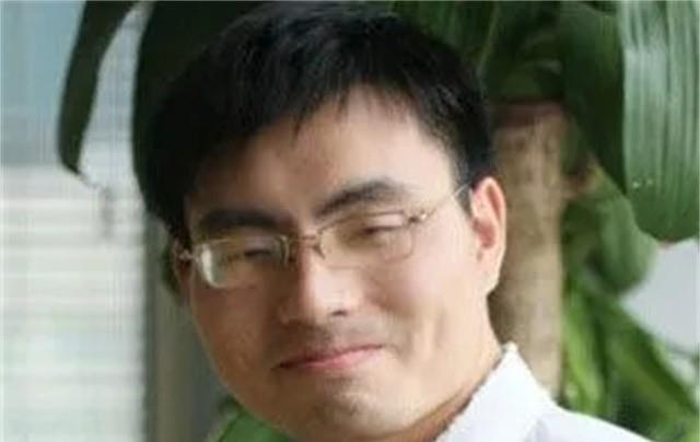 一代“谣王”秦火火：高中没毕业，却捧红郭美美，3年造谣3000条