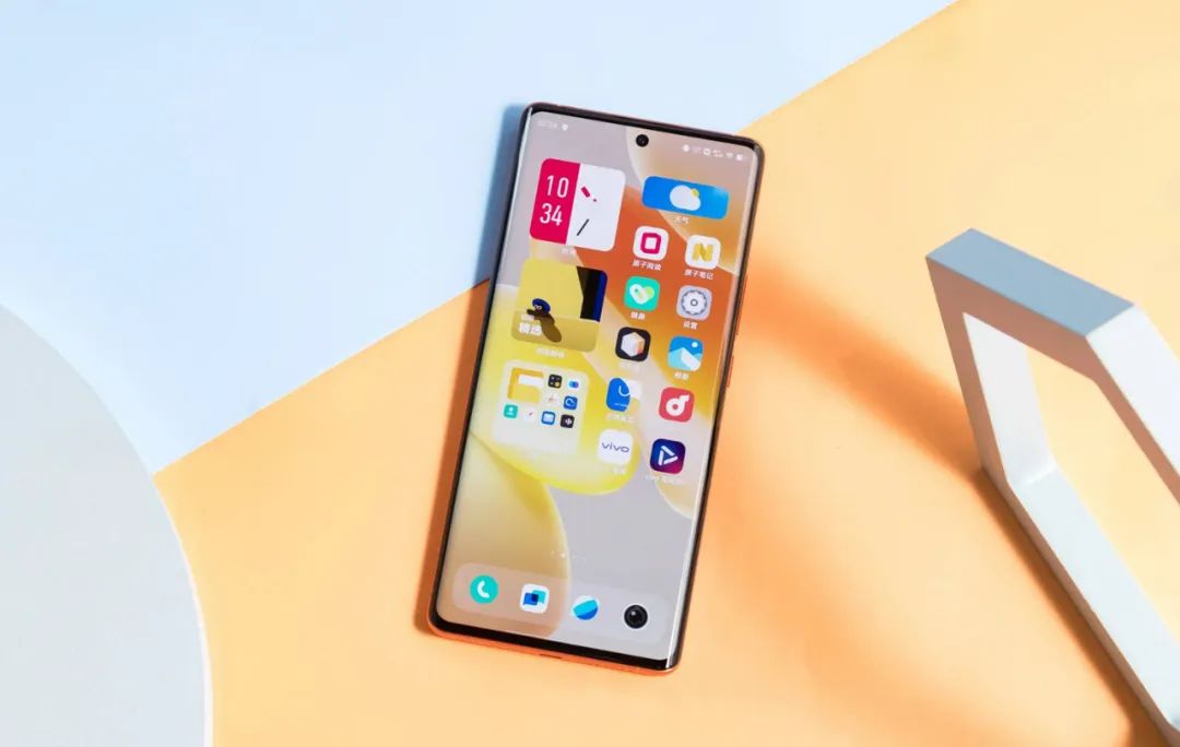 目前保值率最高的几款手机,哪一款手机保值率比较高