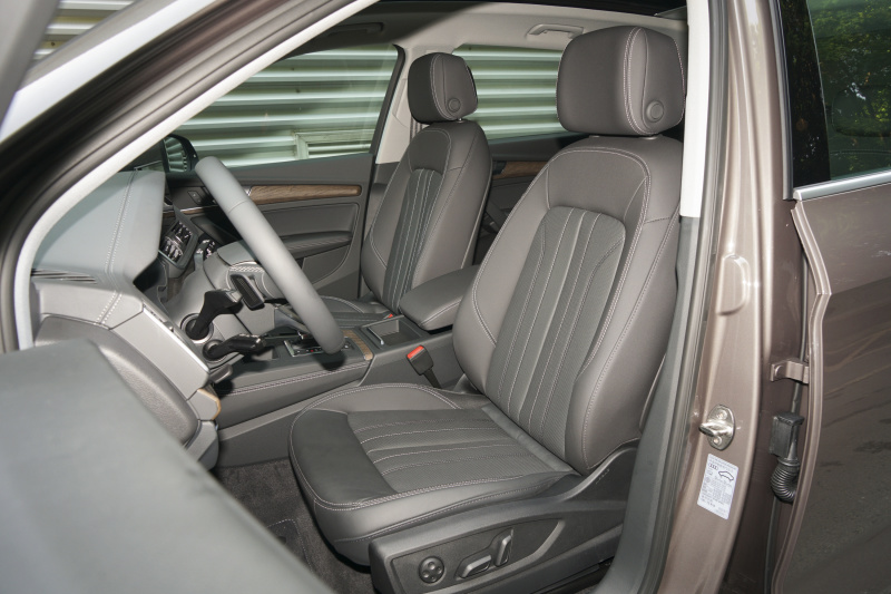 路虎发现和q5l,奔驰glc与路虎发现运动q5l