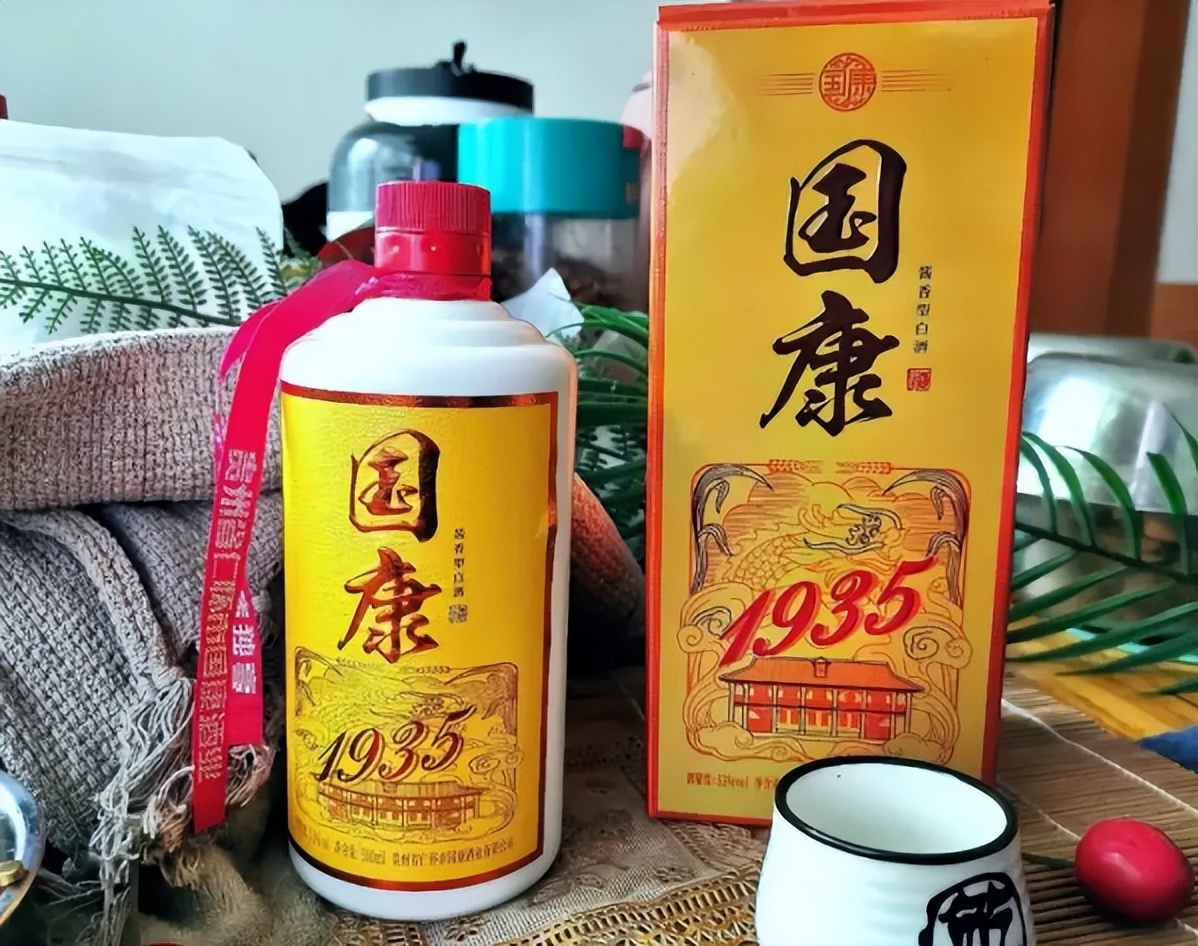 为什么农村自酿的酒自己村的不喝,农村自酿酒放几年最好喝