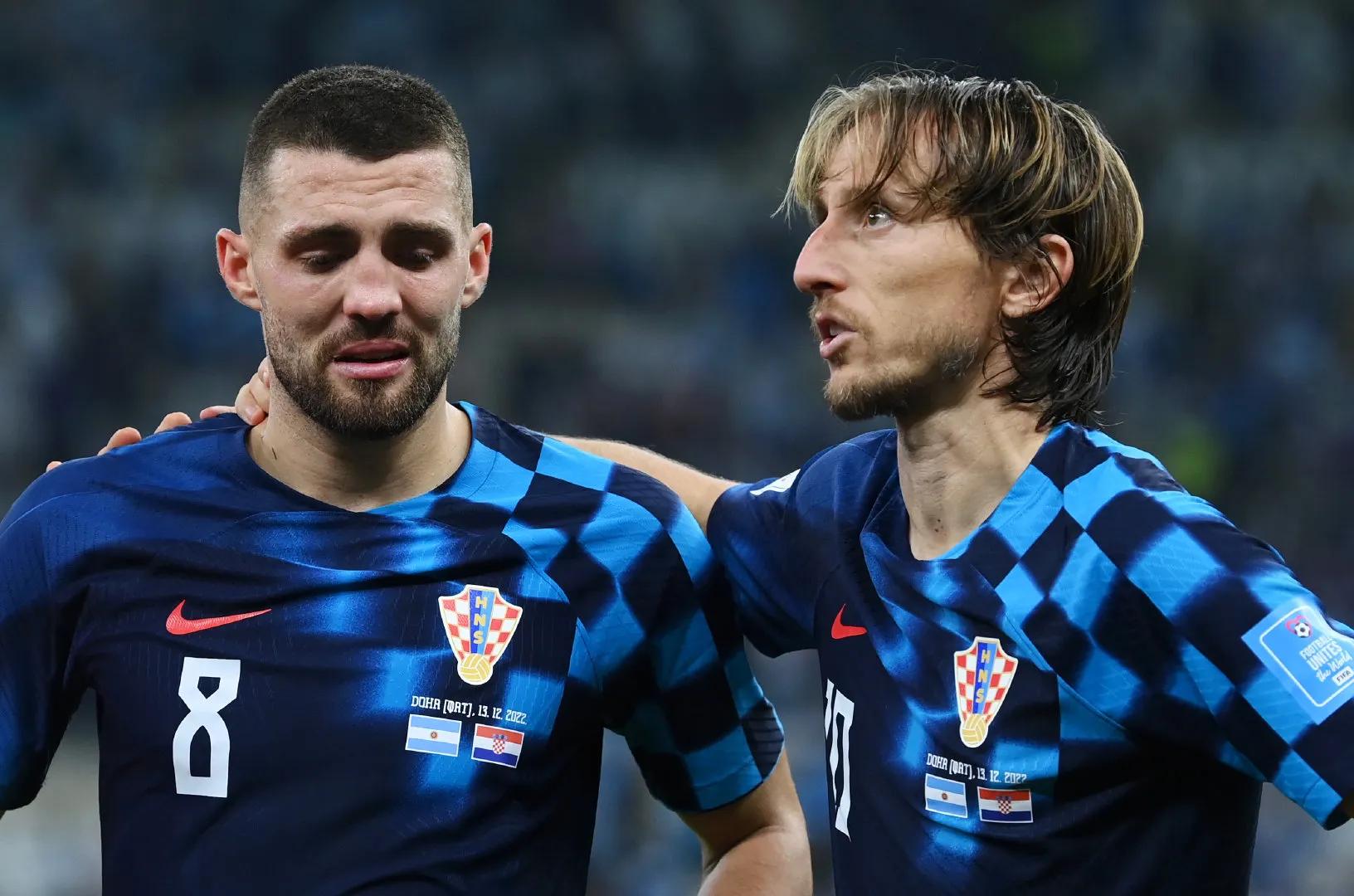 世界杯决赛梅西姆巴佩争比赛用球,世界杯决赛梅西姆巴佩对决