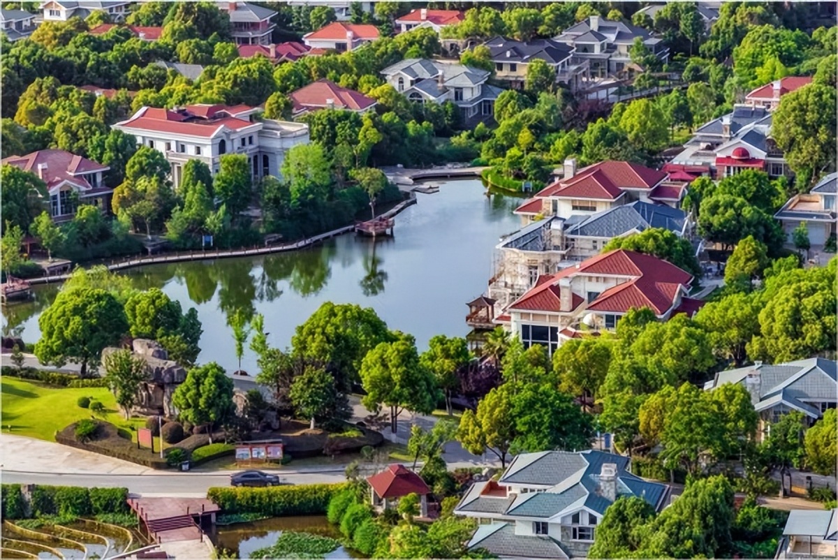 盘龙城f天下独栋别墅,f天下售楼中心独栋别墅怎么样