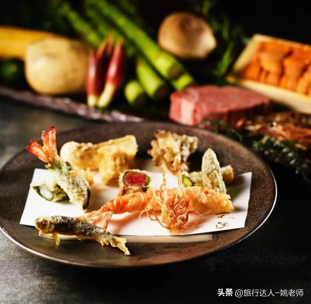 日本丽思卡尔顿酒店阴雨天高级感,大阪奢华酒店