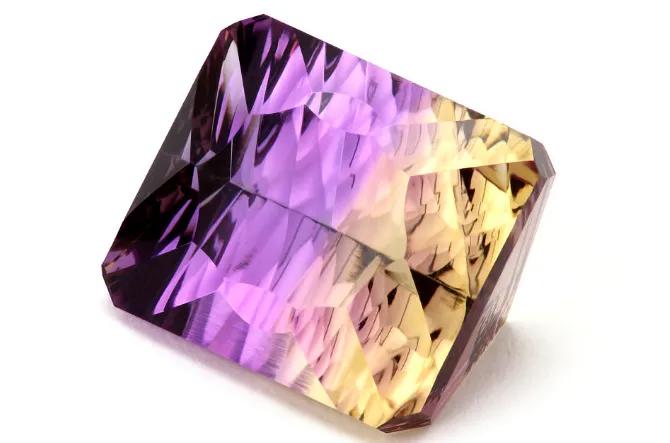 斯里兰卡国石,新西兰的国石