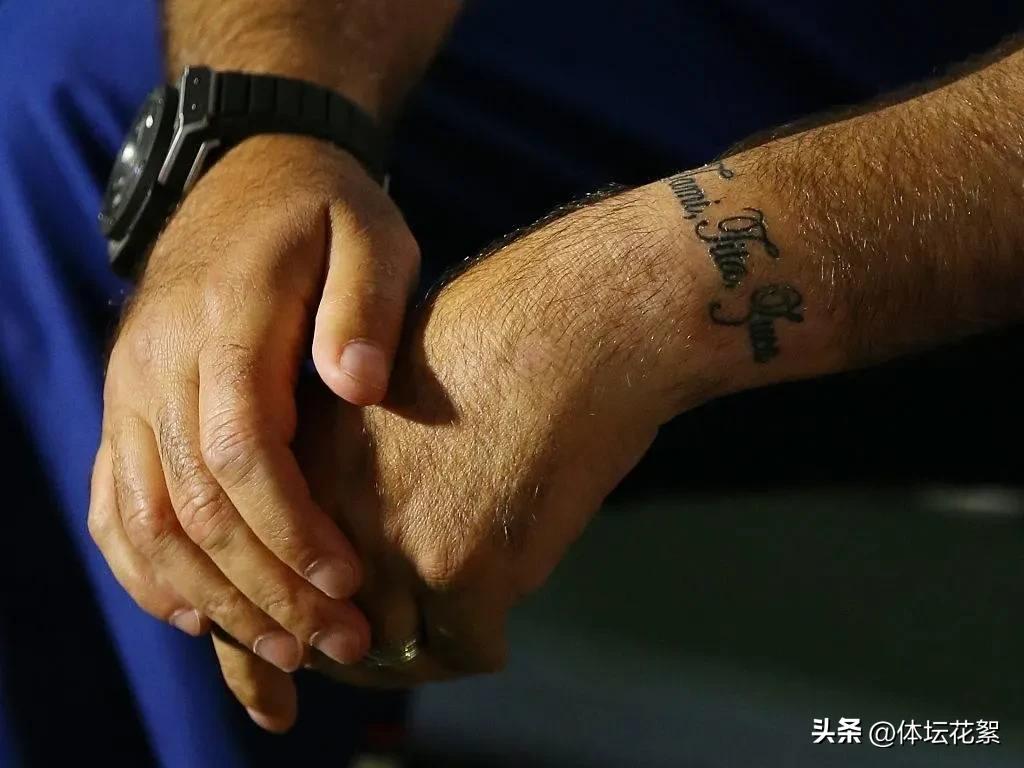 穆里尼奥新纹身,穆里尼奥鸟叔纹身