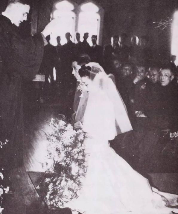 幸运的民国名媛：一婚遇渣男，二婚被富商独宠50多年，百岁仍优雅