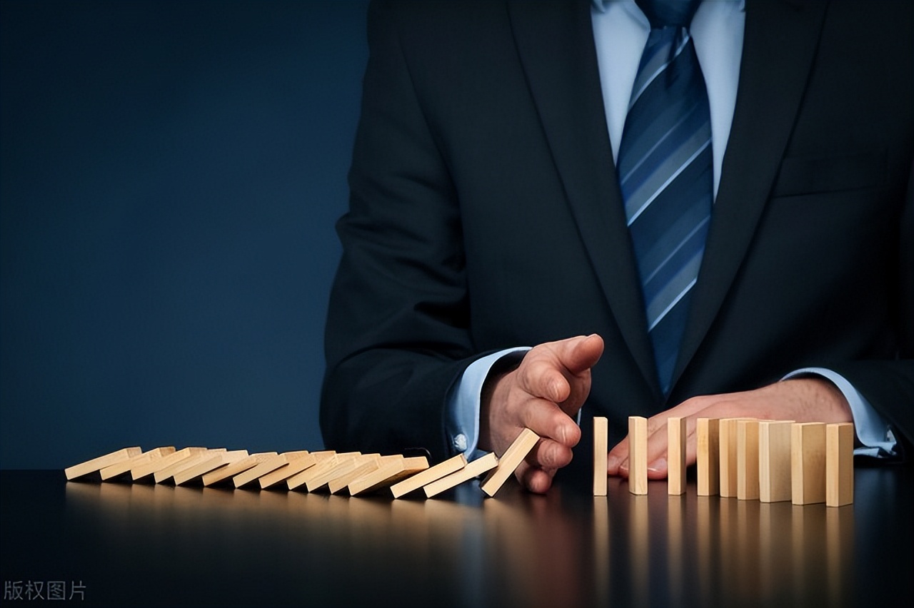 在保险公司上班一单提成有多少,在保险公司上班一年能赚200万